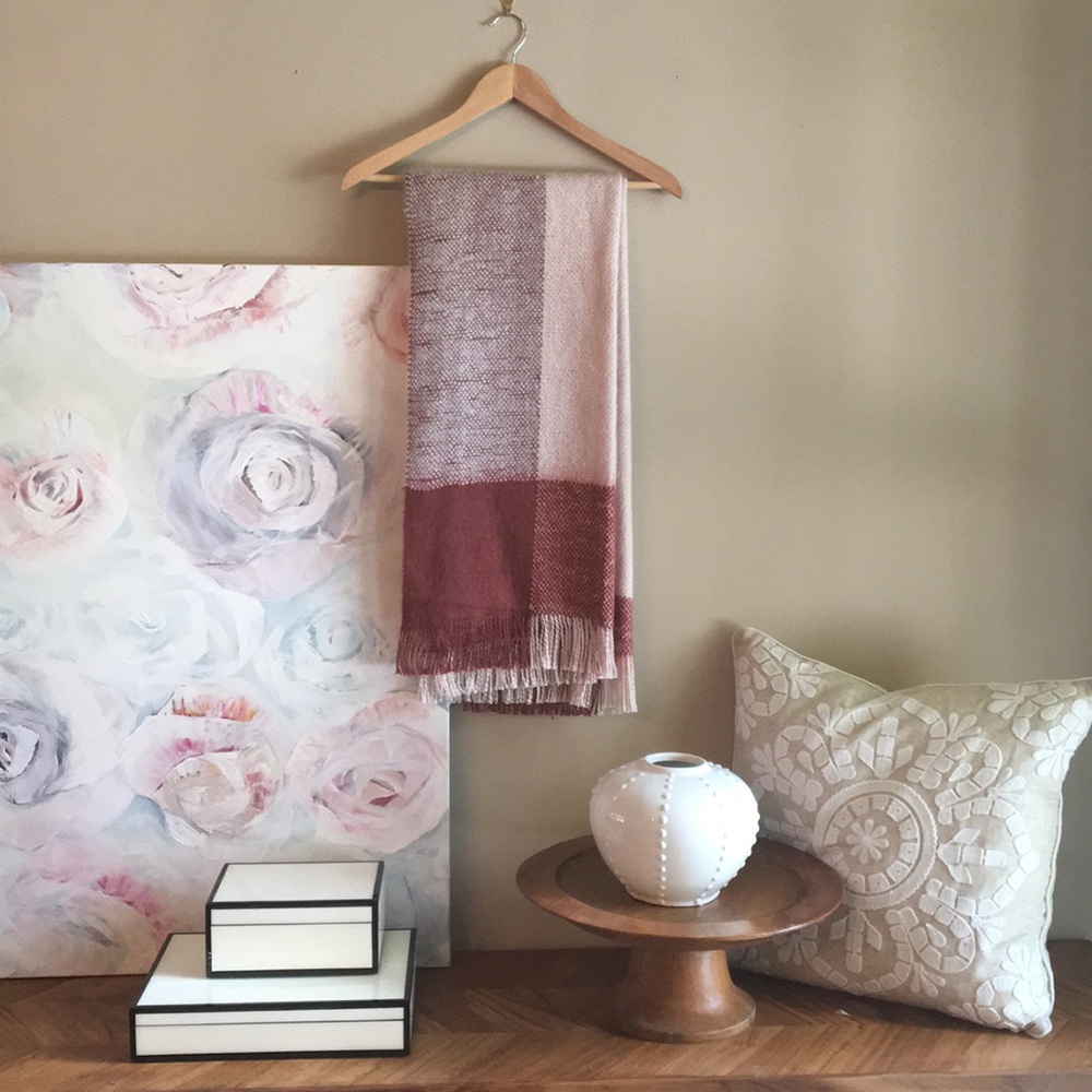 Cashmere scarf